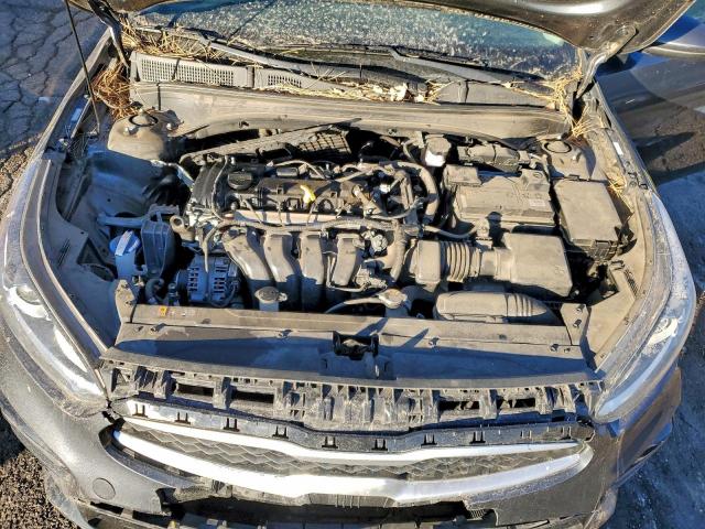 Kia Forte Fe Image 7