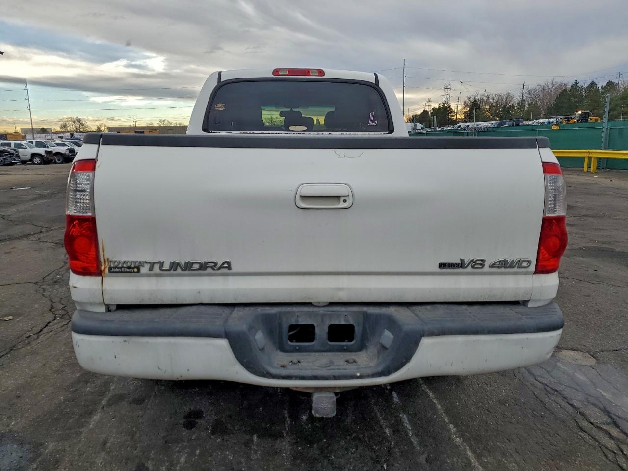 Toyota Tundra Double Cab Limited Image 10