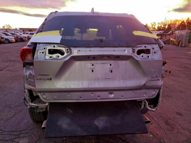 Toyota RAV4 Xle Image 11