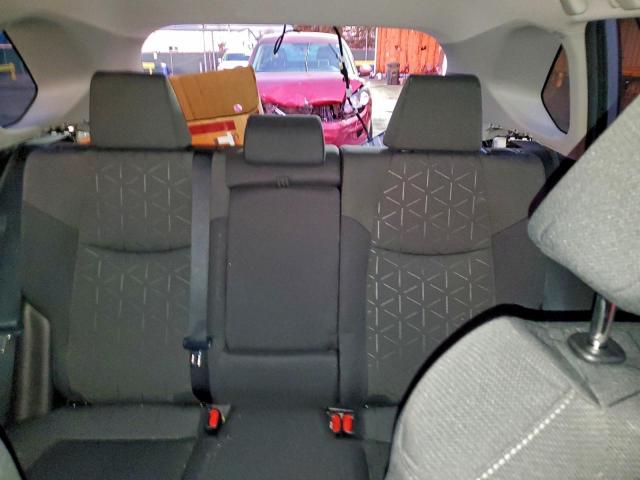 Toyota RAV4 Xle Image 2