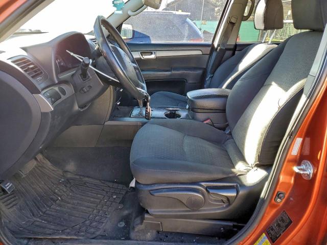 Kia Borrego Lx Image 2