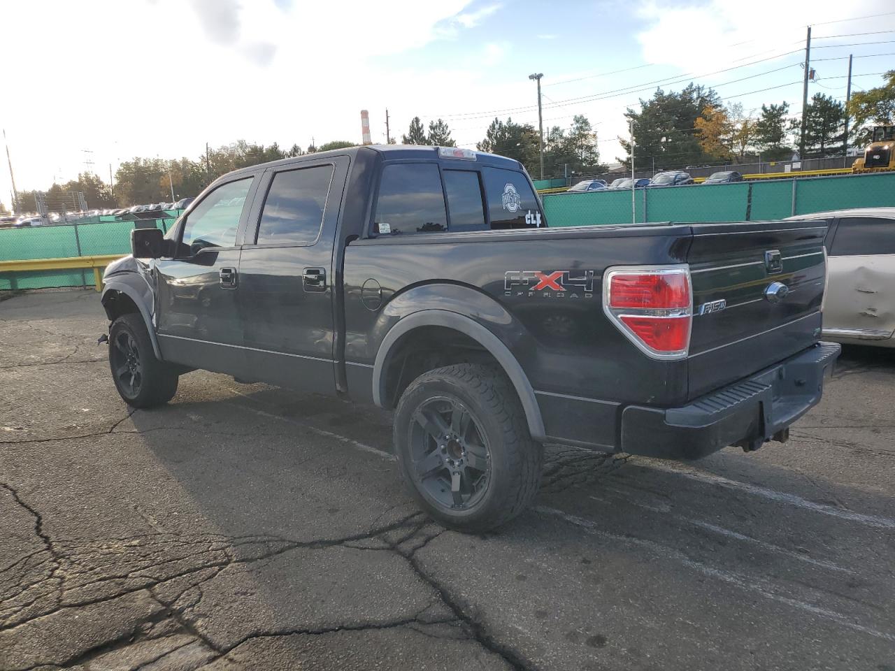 Ford F-150 Supercrew Image 4