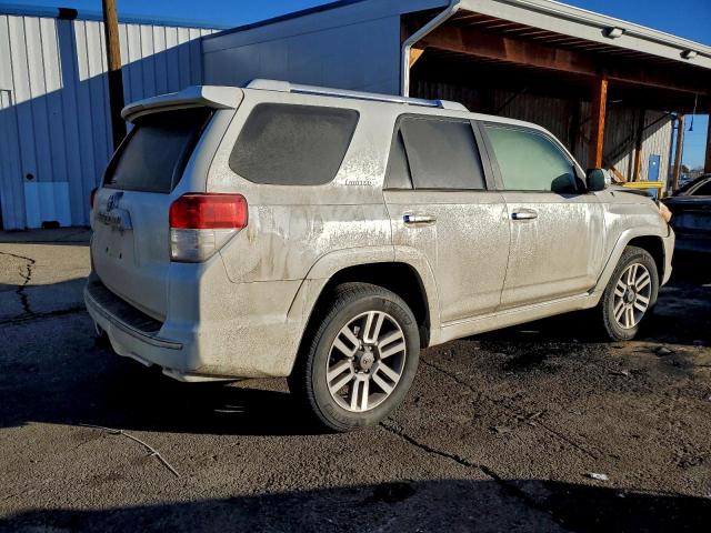 Toyota 4Runner Sr5 Image 11