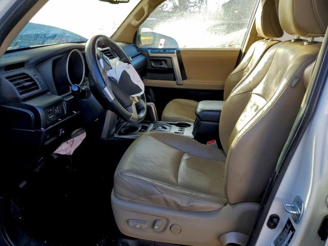 Toyota 4Runner Sr5 Image 6