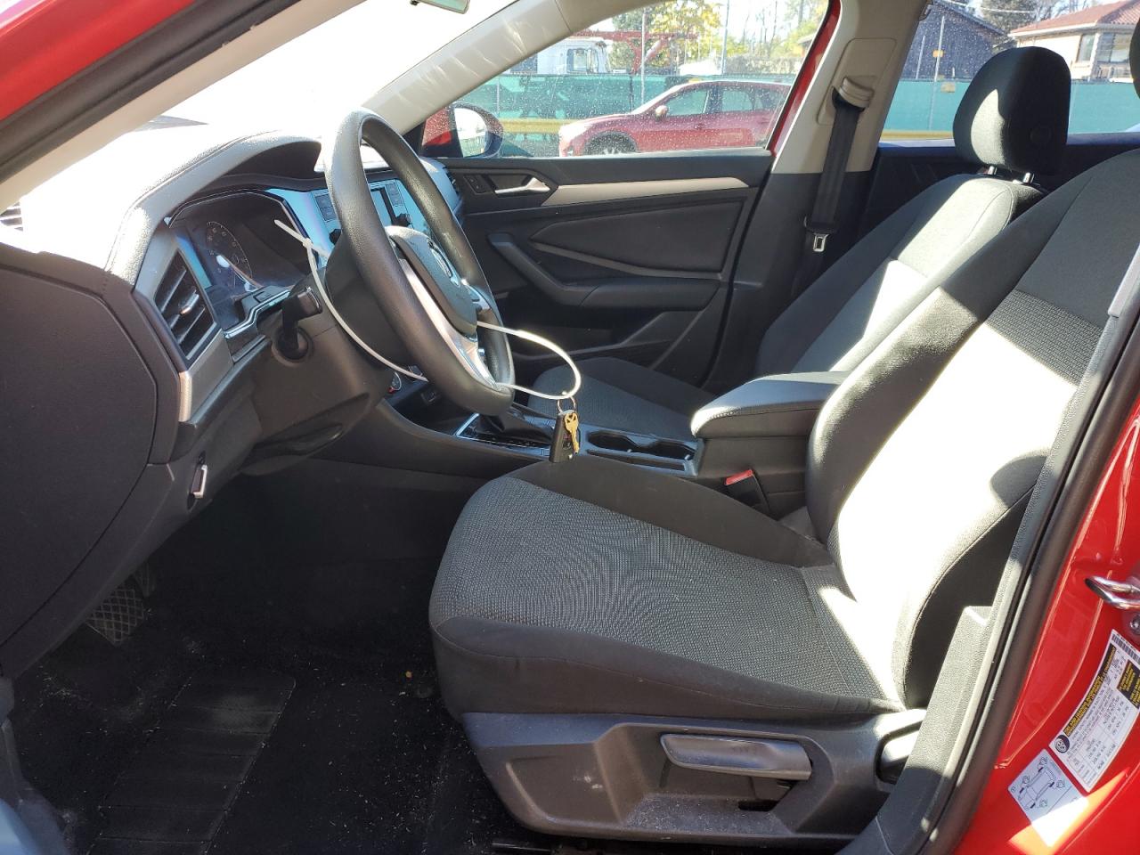 Volkswagen Jetta S Image 2