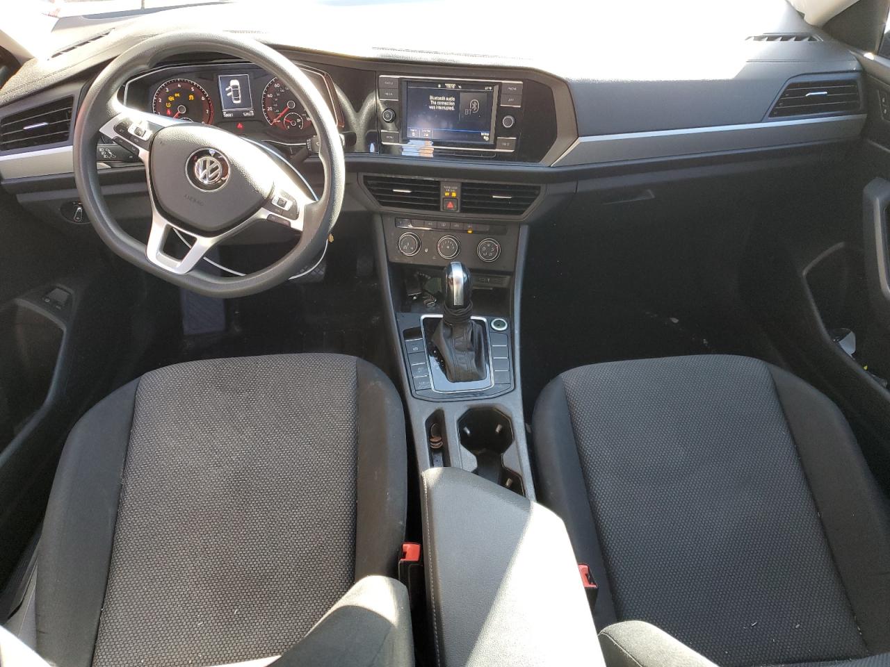 Volkswagen Jetta S Image 4