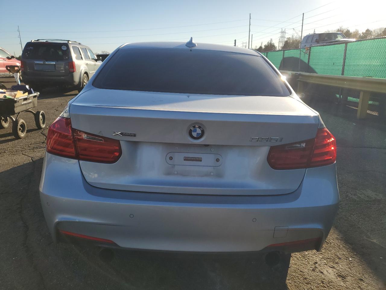 BMW 3 Series Xi Image 9