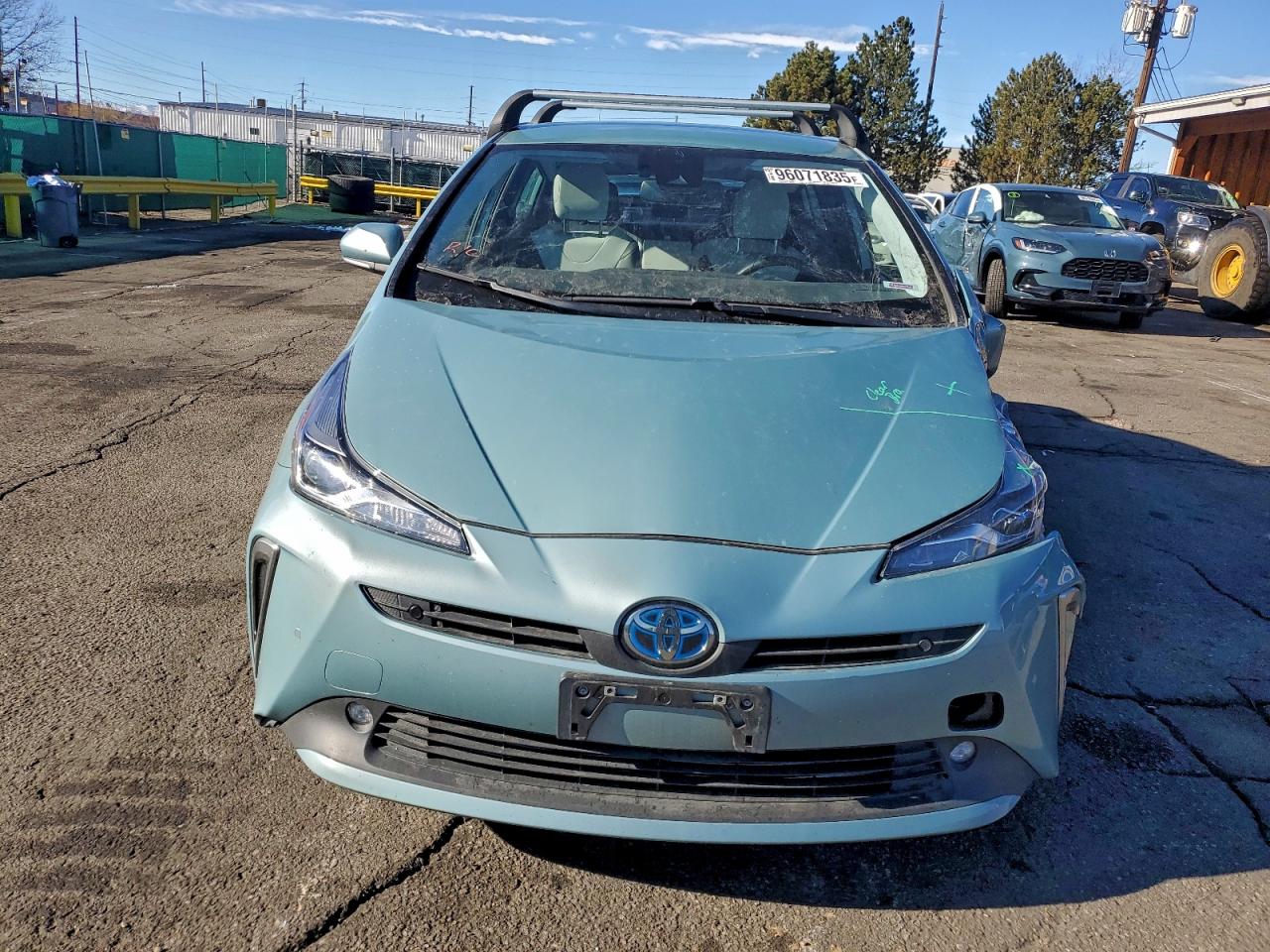 Toyota Prius Le Image 5
