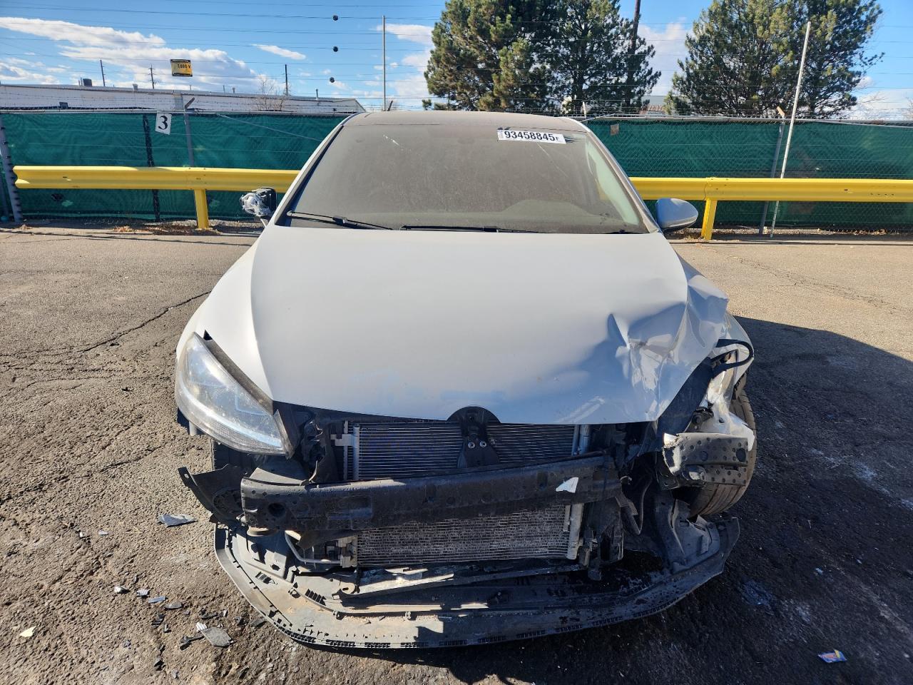 Volkswagen Golf Image 13