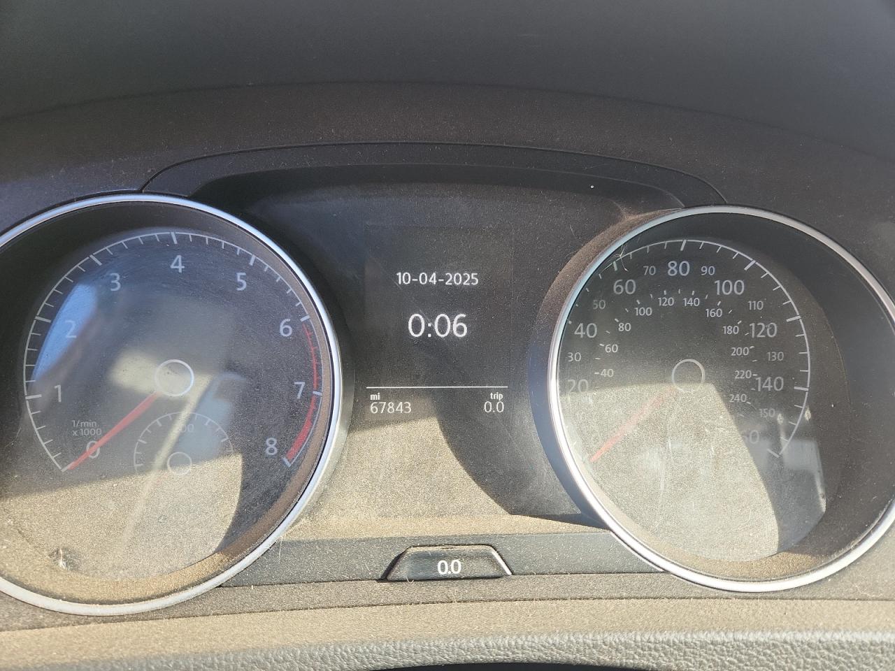 Volkswagen Golf Image 5