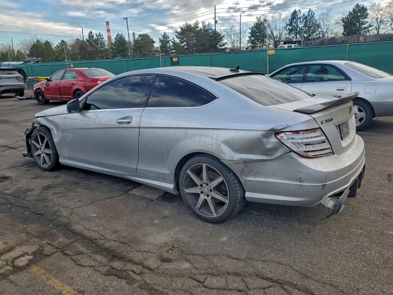 Mercedes-Benz C-Class 350 4matic Image 2