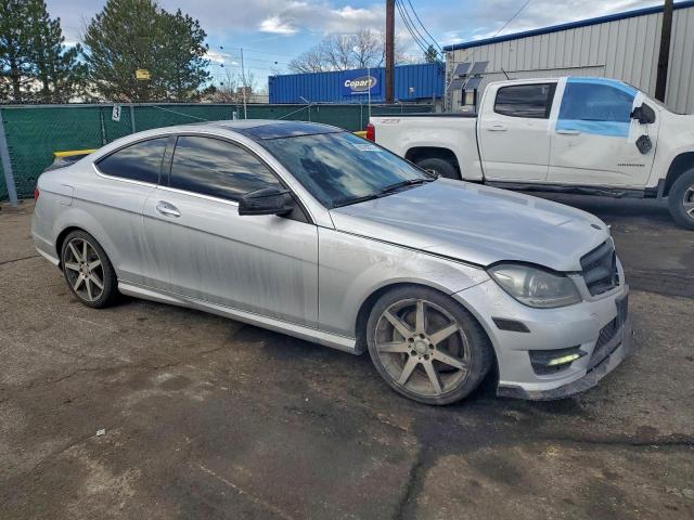 Mercedes-Benz C-Class 350 4matic Image 3