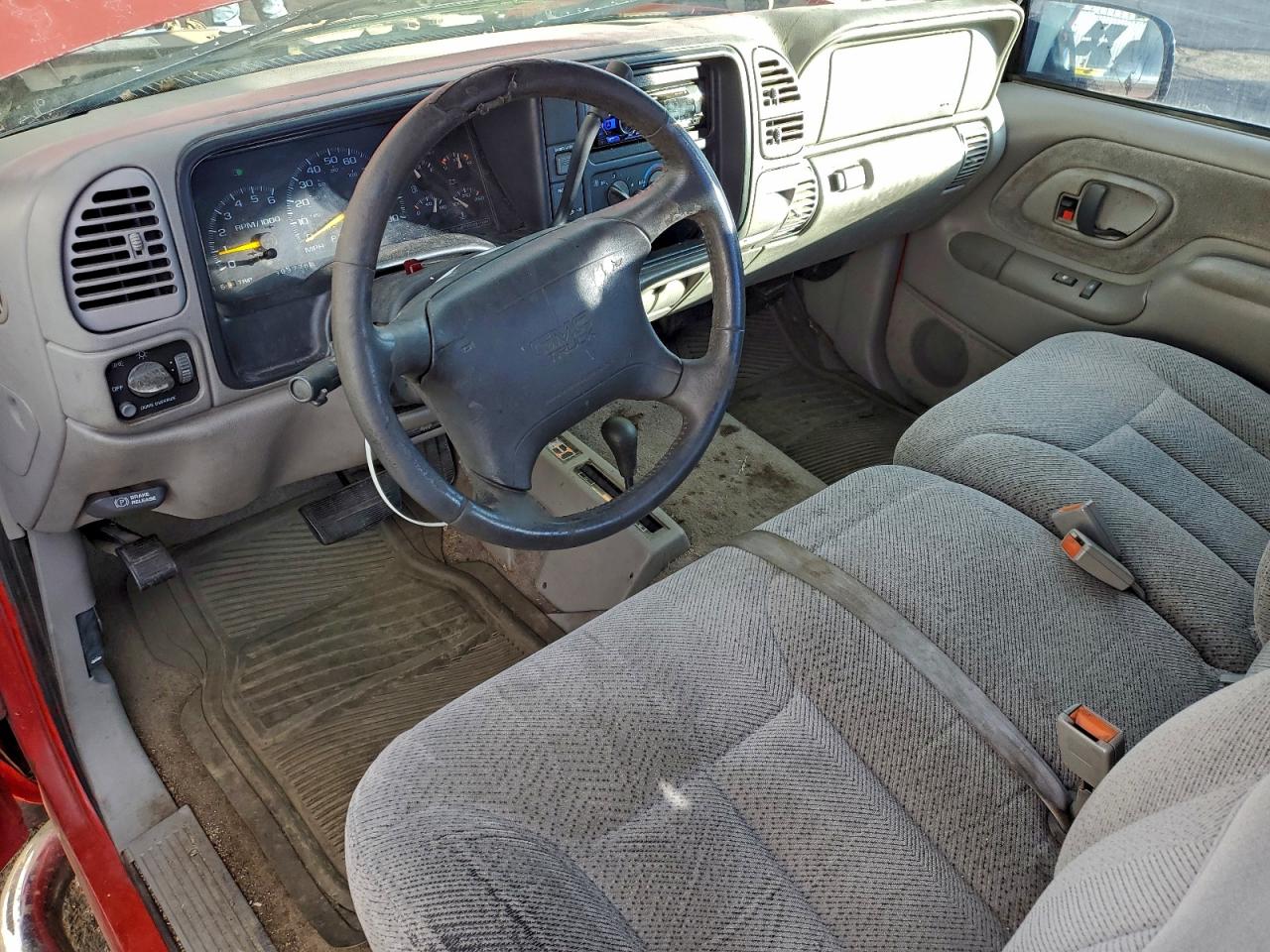 GMC Sierra K1500 Image 6