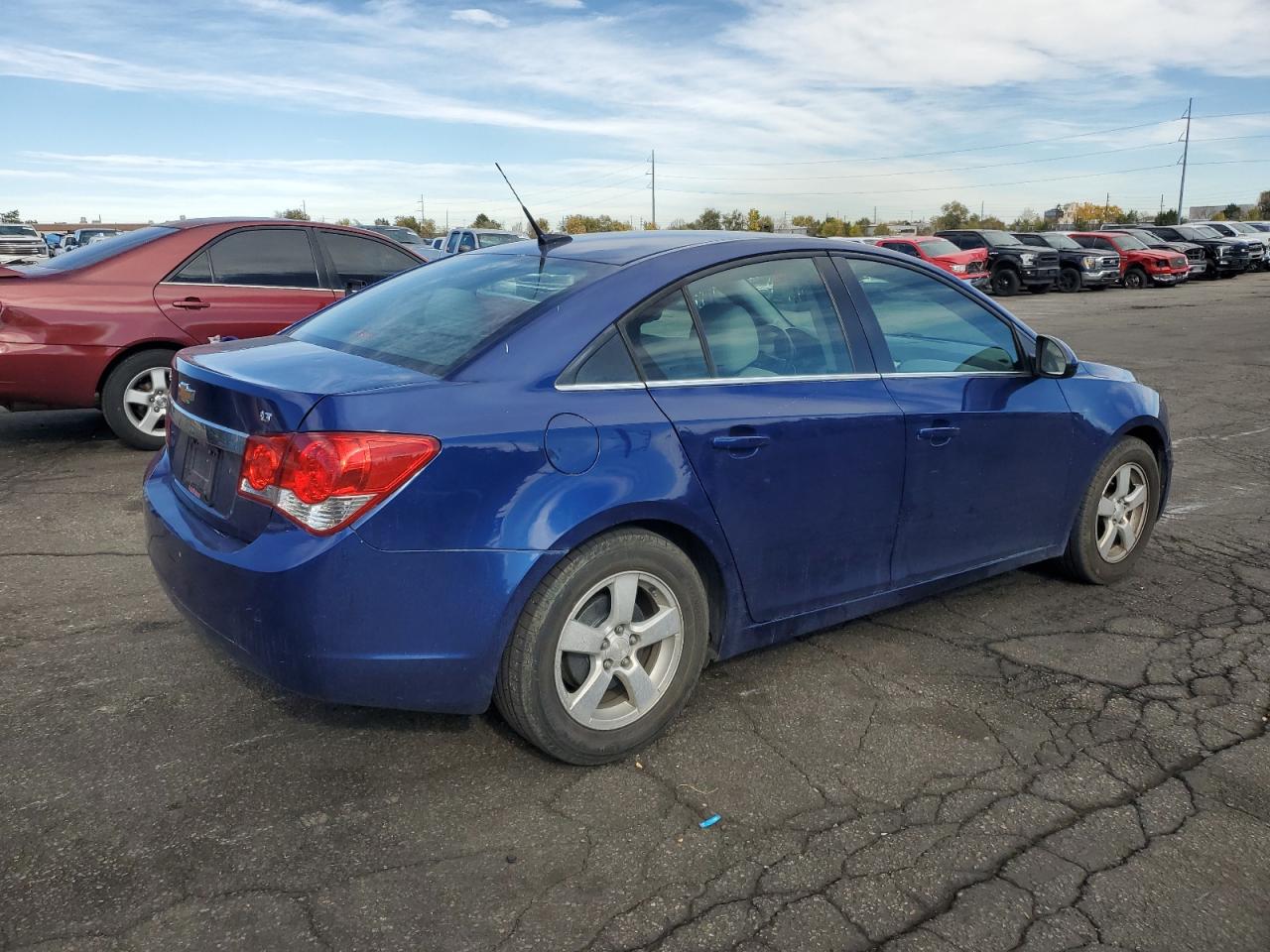 Chevrolet Cruze Lt Image 3