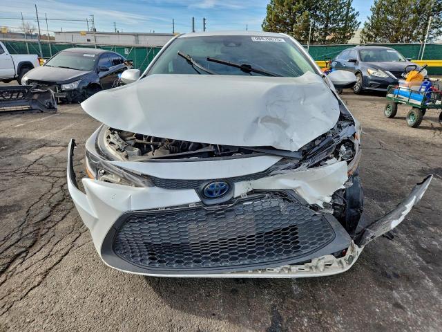 Toyota Corolla Le Image 12