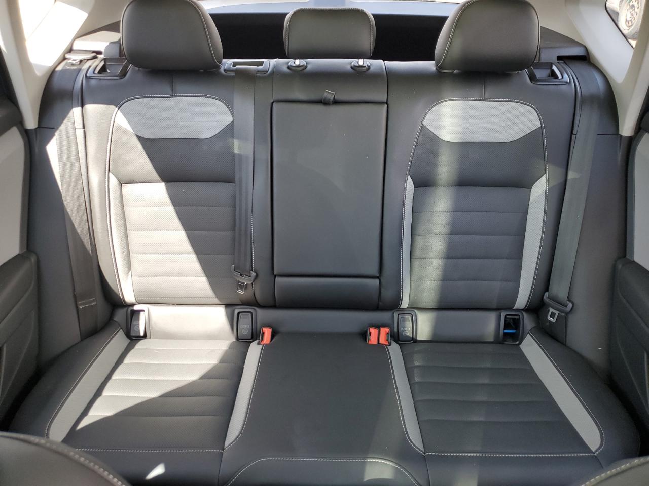 Volkswagen Taos Sel Image 8